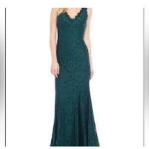 Elegant Green Lace Evening Gown